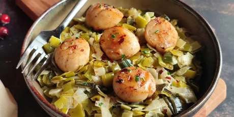 photo recette saint jacque et fondu de poireaux